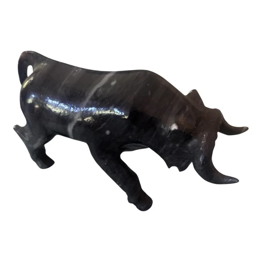 Vintage Black Onyx Charging Bull 6